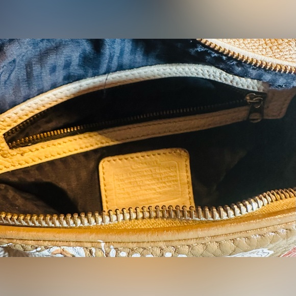 Vintage Coach 4914 Sonoma Natural Grain Double Zip crossbody hand painted - Picture 12 of 12